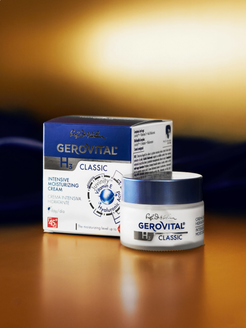 ルーマニア　GEROVITAL H3 Classic & Hyaluron C ナリッシングアンチリンクルクリーム-ジェロビタールH3